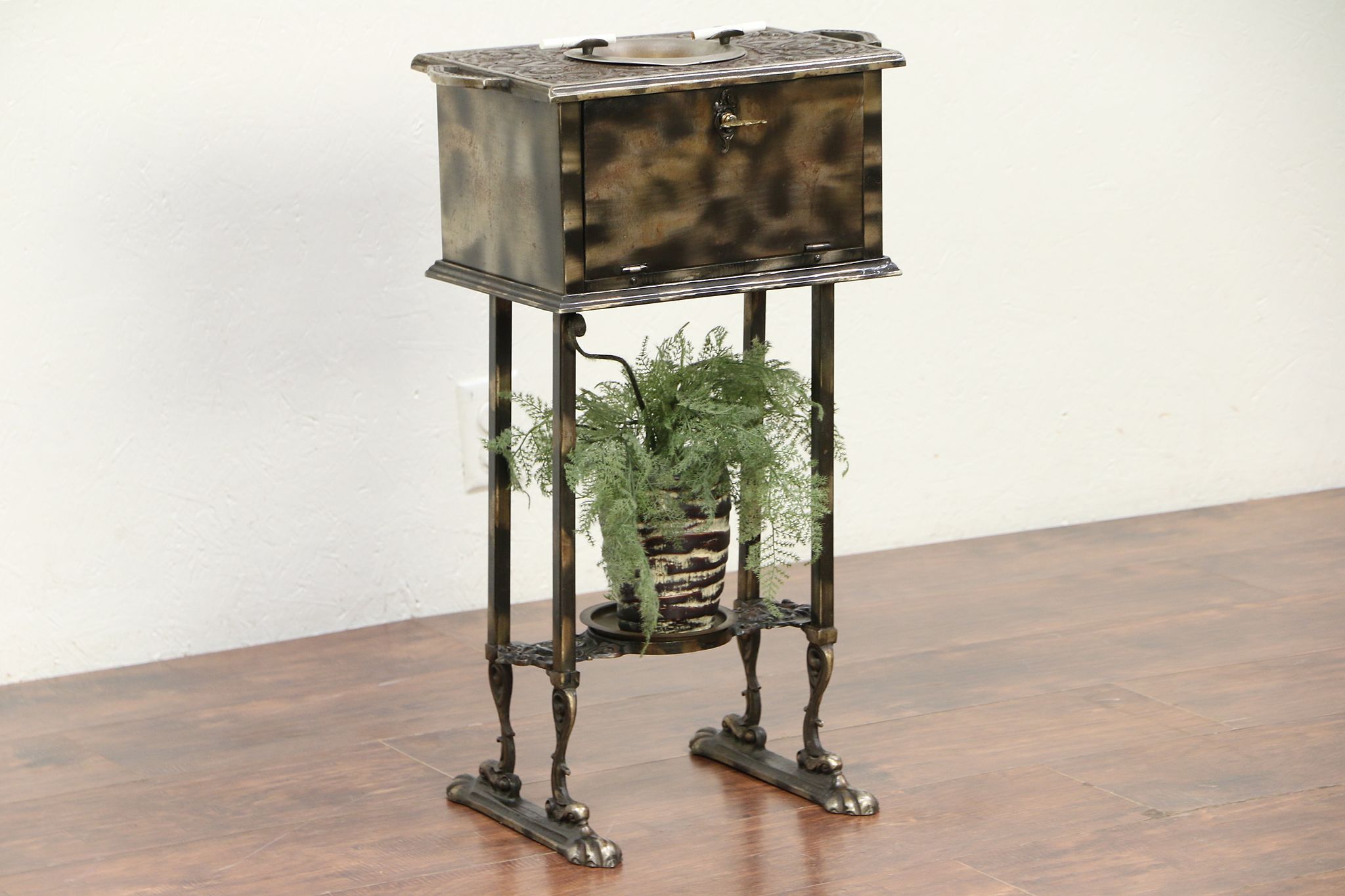 Chair Side Antique Smoking Stand Humidor 29332