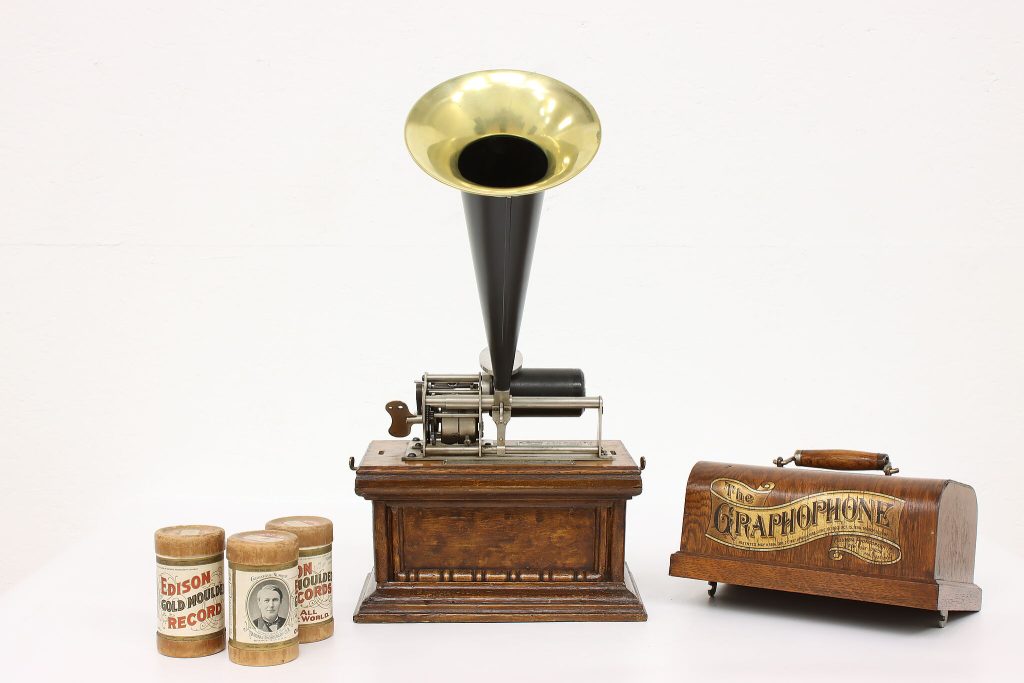 Graphophone Antique Cylinder Phonograph, Brass Horn