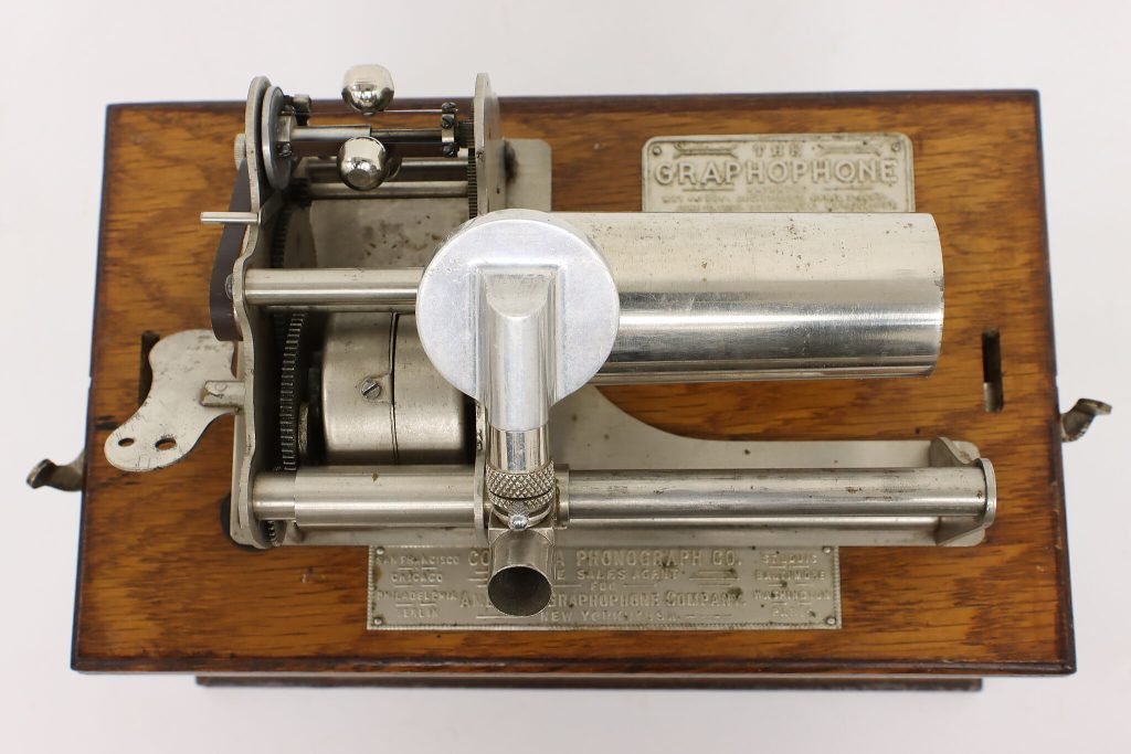 Graphophone Antique Cylinder Phonograph, interior