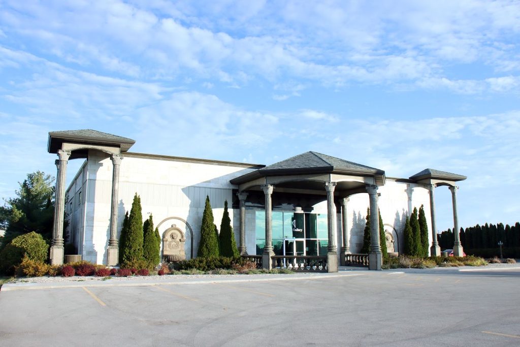 Exterior of Harp Gallery antique and vintage furniture showroom in Kaukauna Wisconsin
