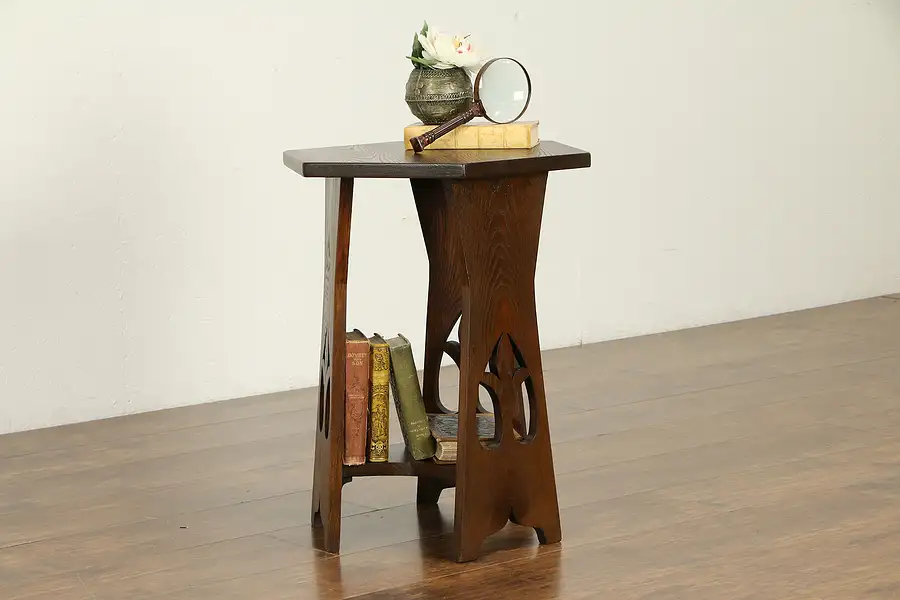 Main image of Arts & Crafts Mission Oak Antique Craftsman Chairside or Lamp Table