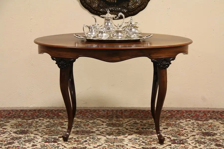 Main image of Rosewood Victorian Oval Center or Lamp Table