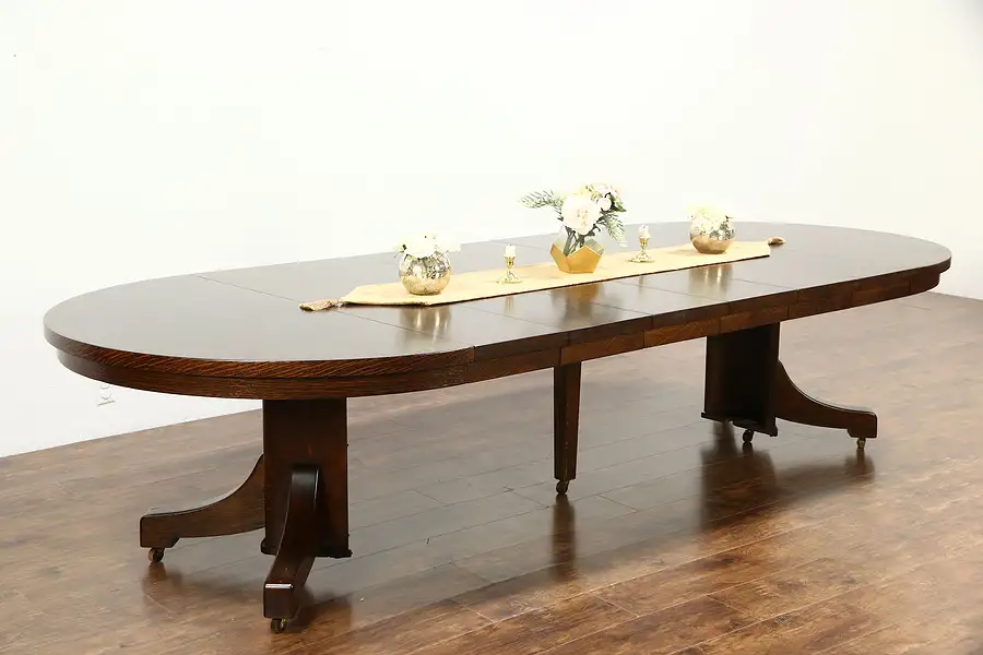 Main image of Arts & Crafts Mission Oak Antique Round Craftsman Dining Table Extends 10 1/2'