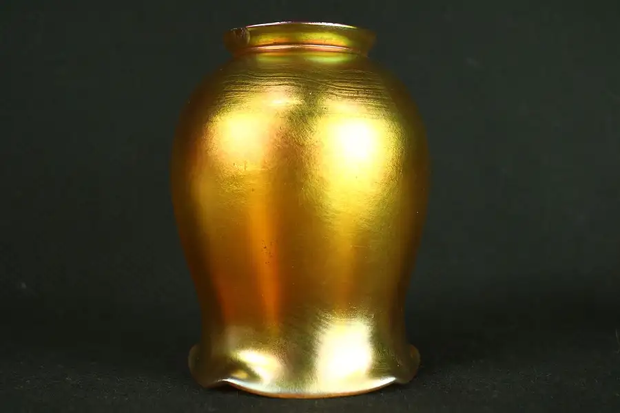 Main image of Stueben Signed Antique Gold Aurene Fluted Art Glass Shade