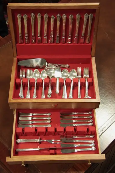 Main image of Damask Rose Heirloom Sterling, Serving Pieces, 78 PC