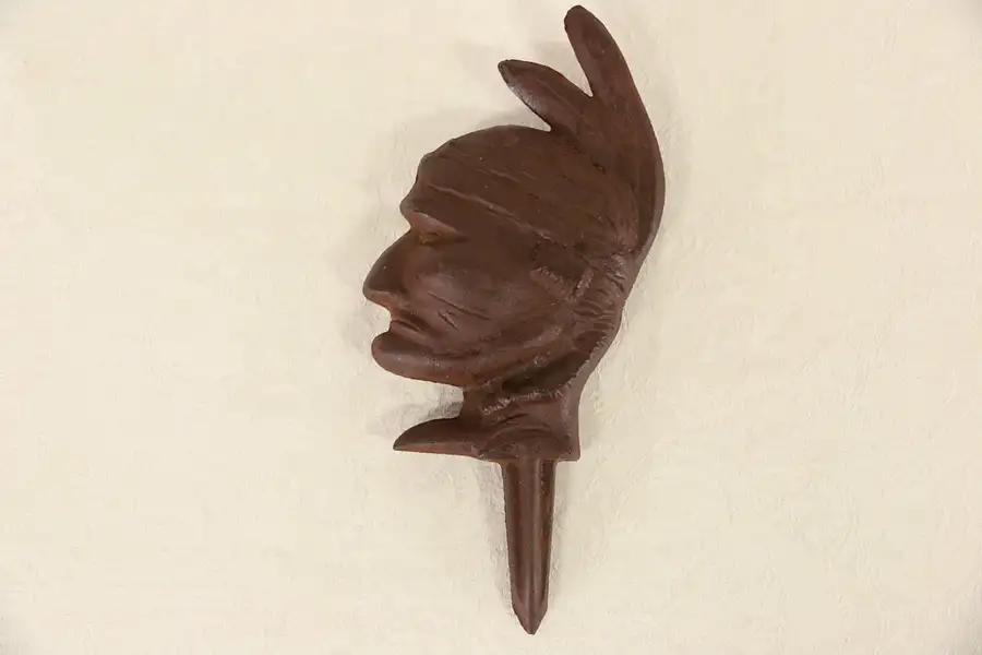 Main image of Indian Head Iron Golf Course Tee Off Marker from Green Lake WI, 2 of 2