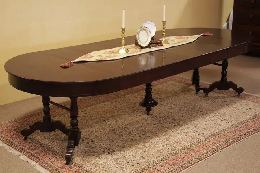 Main image of Victorian 4' Round Antique Mahogany Dining Table, 10