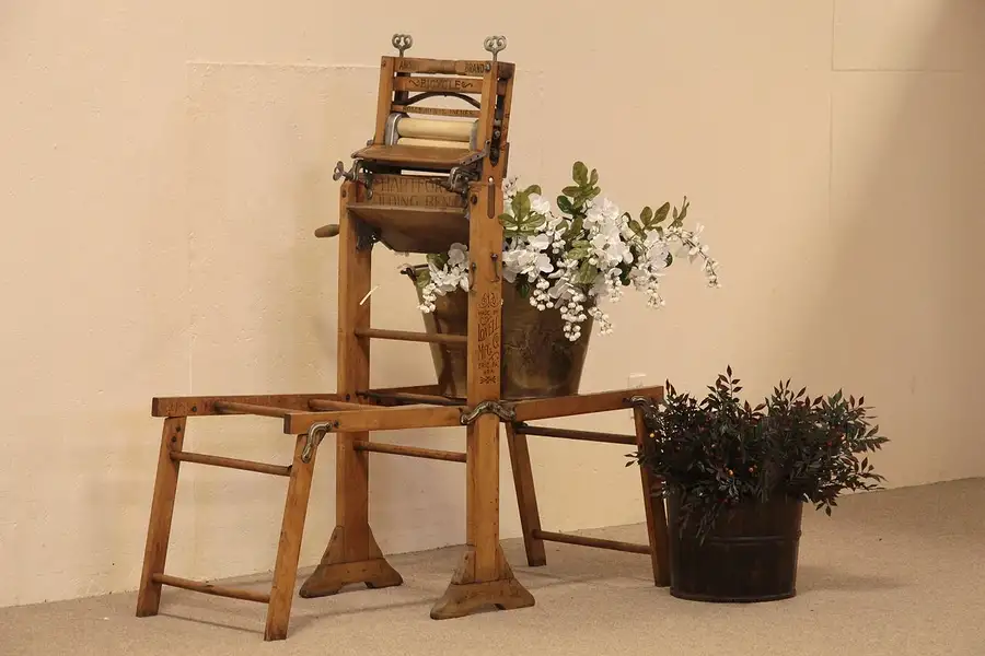 Main image of Anchor Antique Clothes Wringer 1898 - Plant Stand