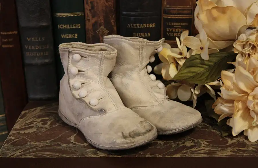 Main image of Pair Victorian Antique White Baby Shoes