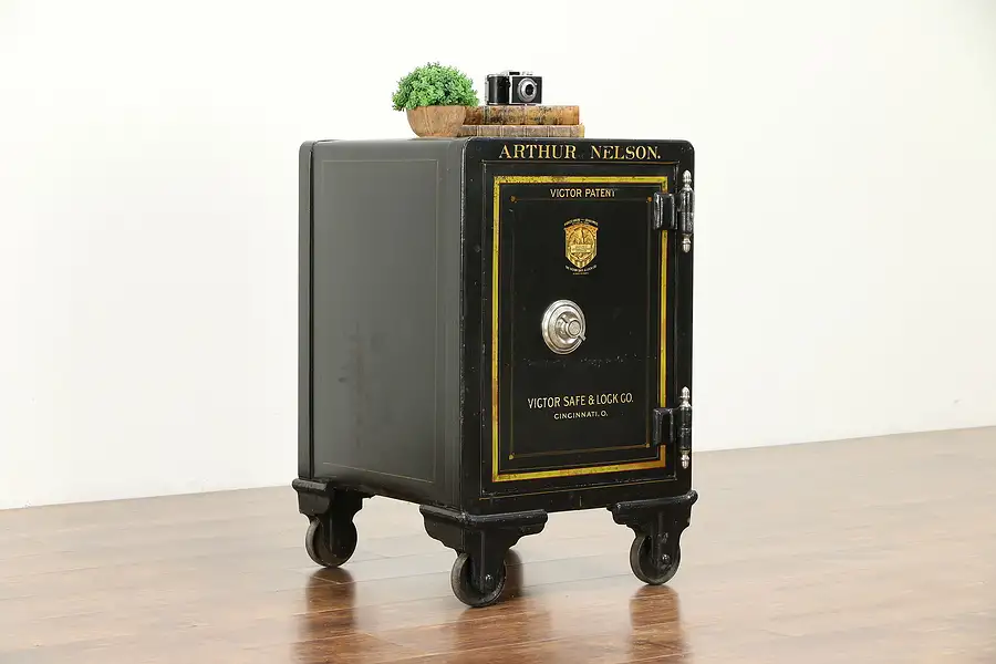 Main image of Victor Ohio Antique Safe, Working Combination Lock, Original Paint