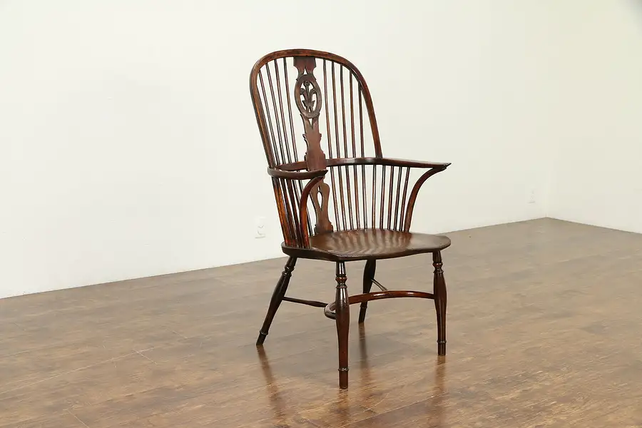 Main image of English Antique 1820 Hand Carved Elm Windsor Chair
