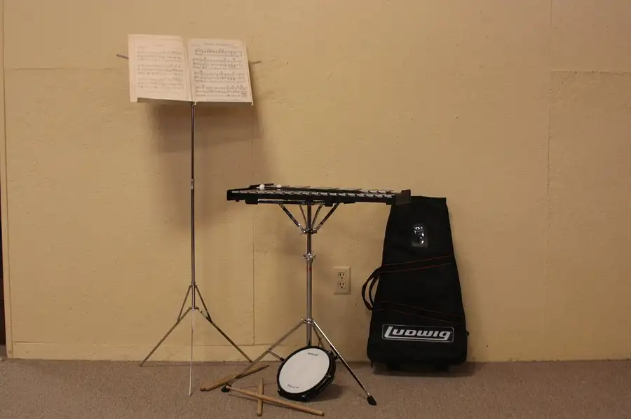 Main image of Ludwig Xylophone, Case & Accessories