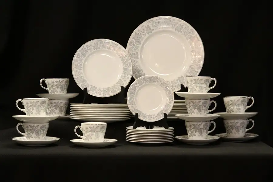 Main image of Wedgwood Wildflower Platinum Morning Glory China