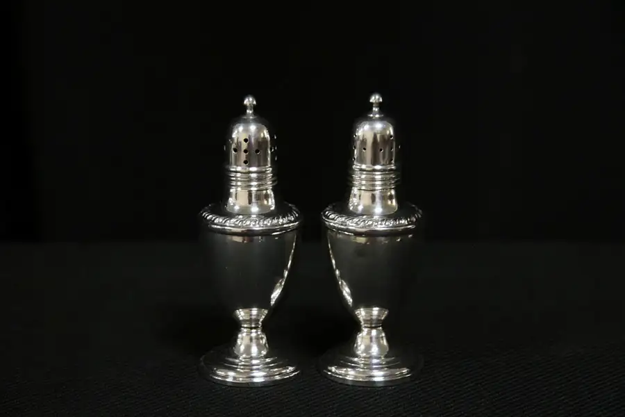 Main image of Pair of Vintage Weighted Sterling Silver Salt & Pepper Shakers
