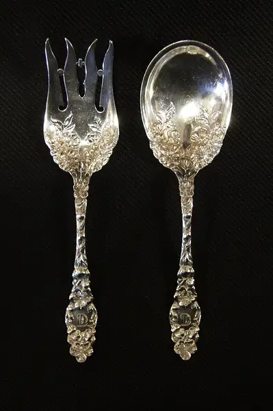 Main image of Sterling Servers Blossom Pattern Dominick & Haff