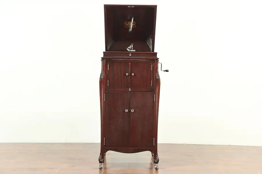 Main image of Victor Antique 1914 Mahogany Phonograph, Wind Up Victrola & Records