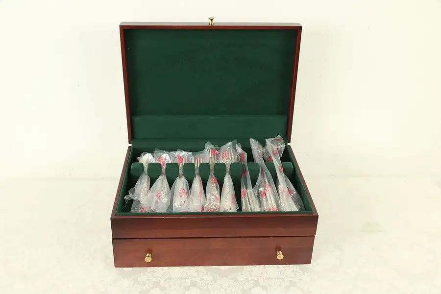 Main image of Repousse Set 6 Place Setting 4 Pc Kirk Stieff Sterling Silver New in Bags