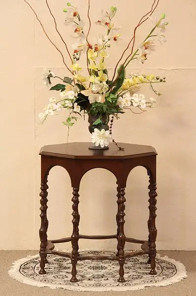 Main image of Octagonal Antique Lamp, End or Center Table