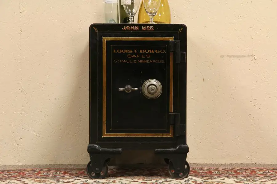 Main image of Iron Antique 1890 Safe, Hand Painted