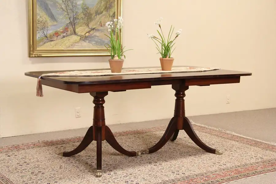 Main image of Traditional 1940's Vintage Mahogany Dining Table, Leaf