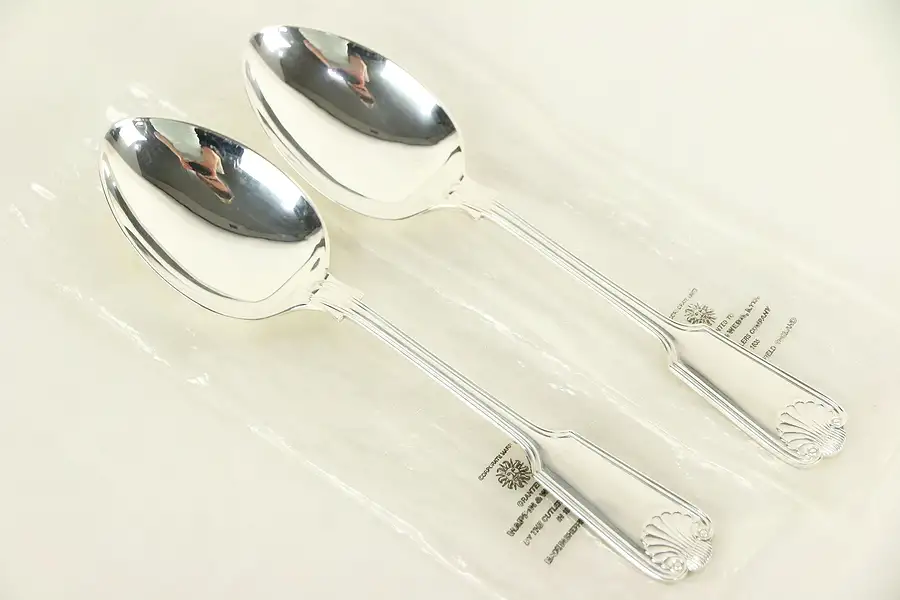 Main image of Pair Serving Spoons Kings or Fiddle Thread, Shell Pattern, Mappin England
