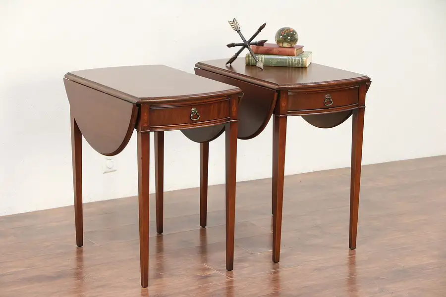 Main image of Pair Traditional Pembroke Dropleaf Lamp or End Tables