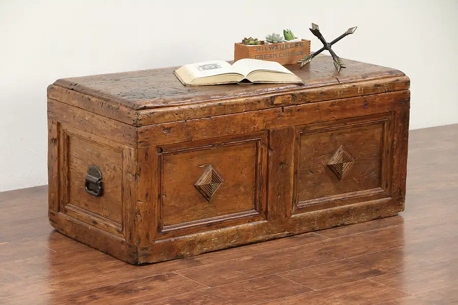 Main image of Country Pine Antique Primitive Carpenter Tool Chest, Trunk, Coffee Table
