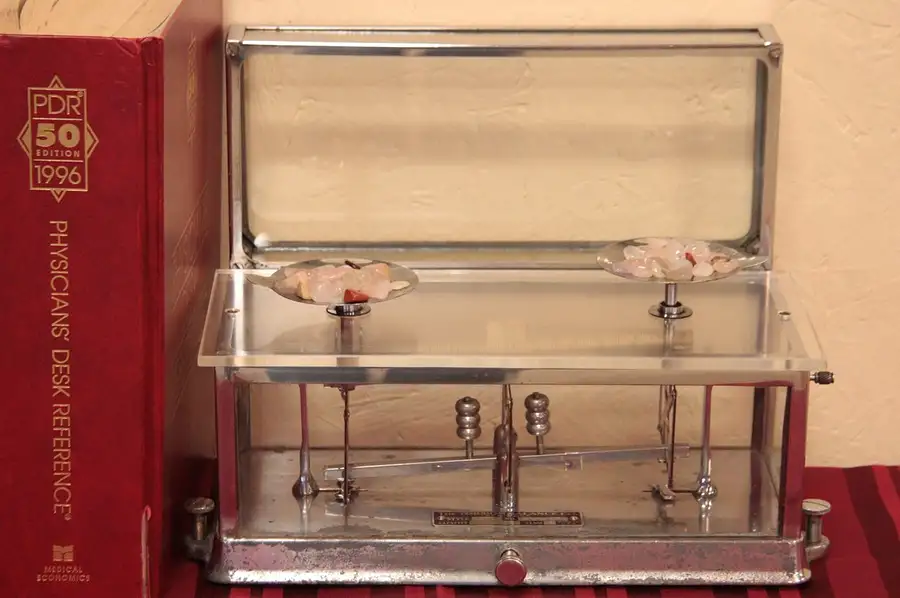 Main image of Torsion Balance Gold, Apothecary or Lab Scale
