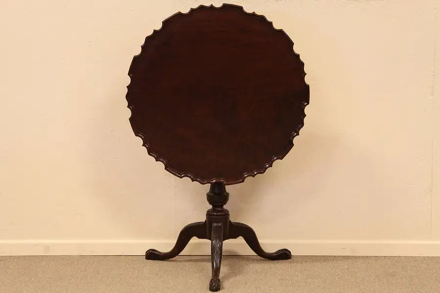 Main image of Georgian Chippendale Mahogany Birdcage Tea Table