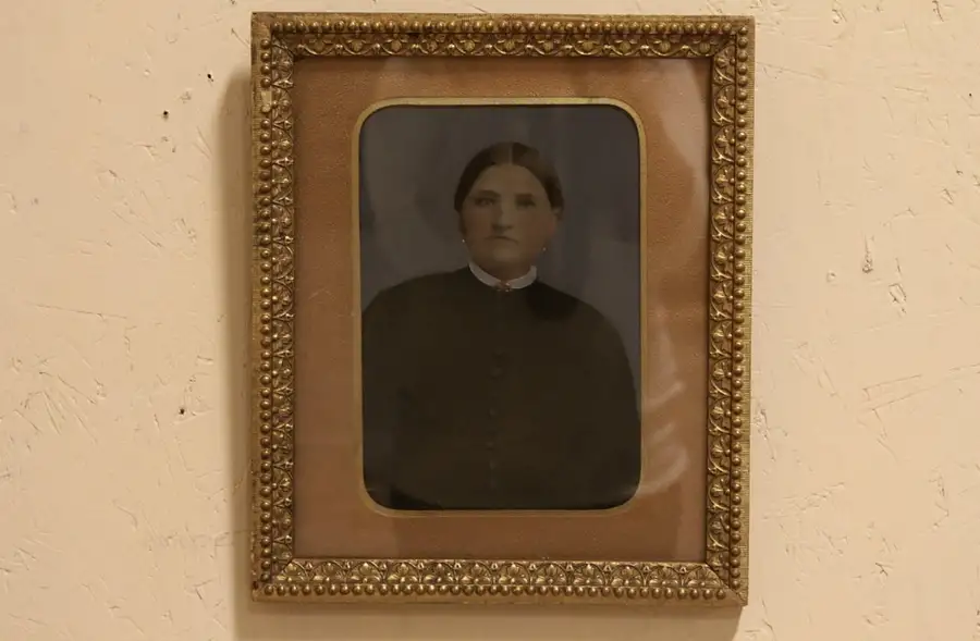 Main image of Colored Tintype Photograph Portrait of a Lady