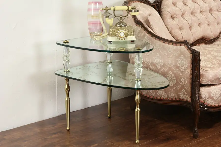 Main image of Hollywood Regency Glass & Mirror 1960 Vintage Triangular Lamp Table