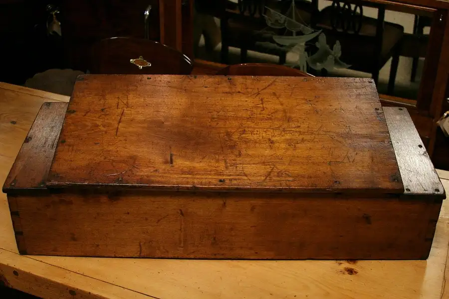 Main image of Country Store Ledger Stand, Bible, or Dictionary