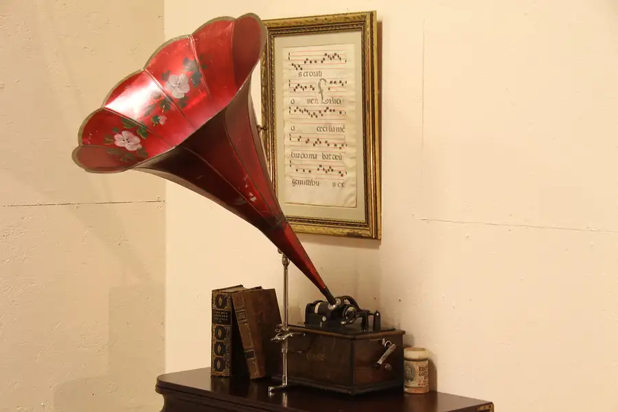 Main image of Edison Cylinder Phonograph, Morning Glory Horn