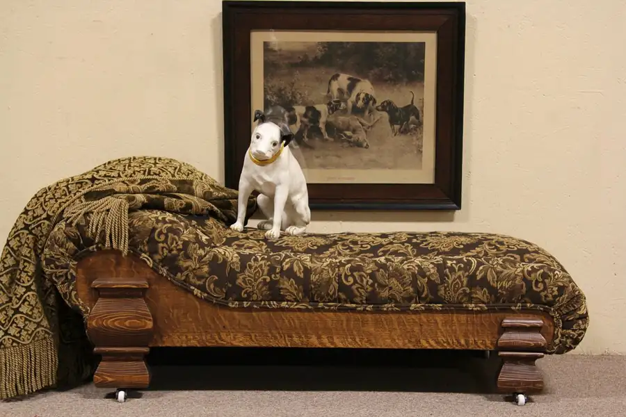 Main image of Victorian Child's Fainting Couch or Chaise Lounge