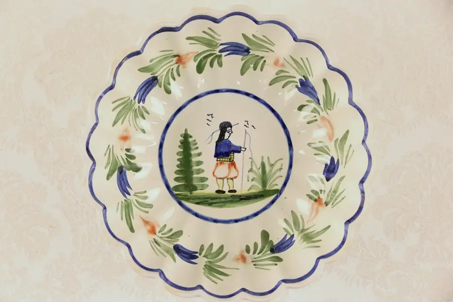 Main image of Quimper Signed Ruffled Bowl, Hand Painted, Brittany, France