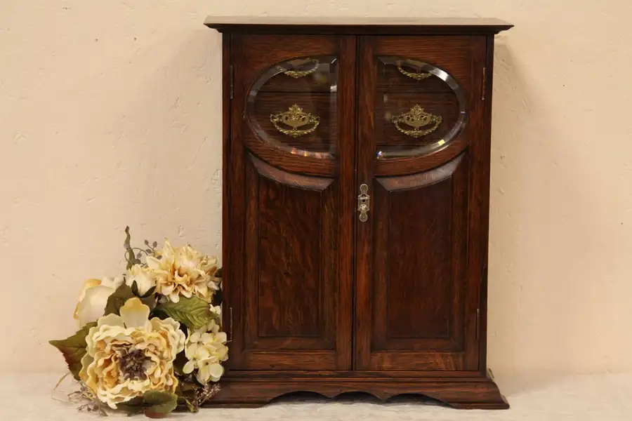 Main image of Victorian Pipe Smoking Stand or Jewel Box