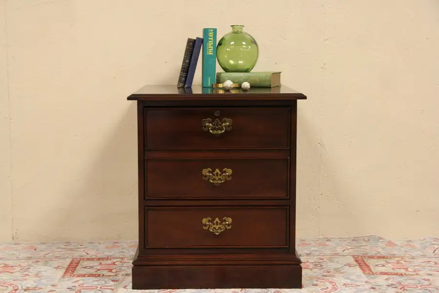 Main image of Traditional "Sligh" Mahogany Vintage End Table File Cabinet