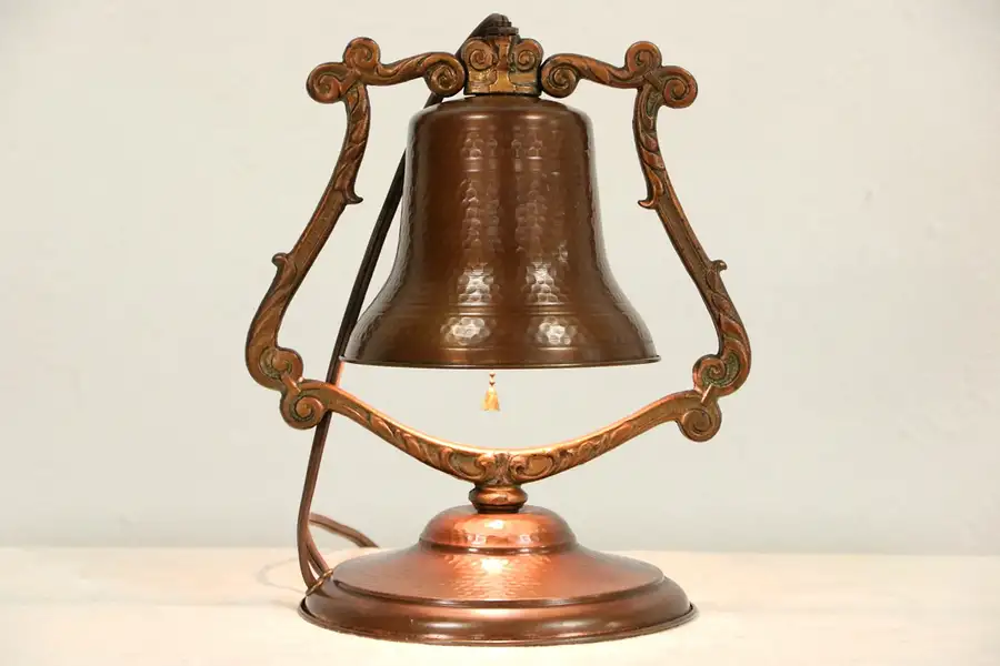 Main image of Arts & Crafts 1900 Antique Hammered Copper Desk Lamp