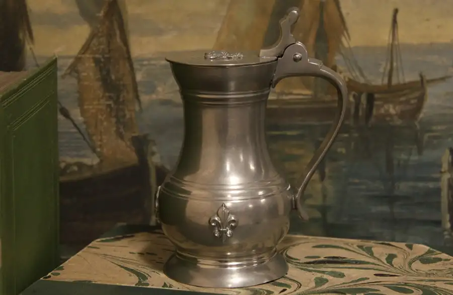 Main image of French Covered Pewter Tankard, Royal Crest