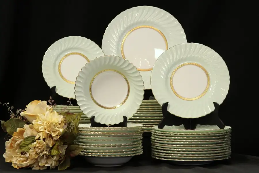 Main image of Minton Somerset Buffet Set, Plates, Soups