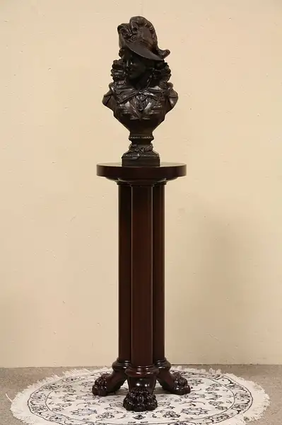 Main image of Lion Paw Sculpture Pedestal or Plant Stand
