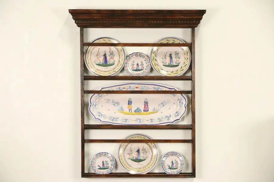 Main image of Vintage Fruitwood Wall Mount or Hanging Plate Rack