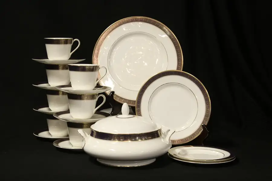Main image of Royal Doulton Rochelle Pattern Collection of China