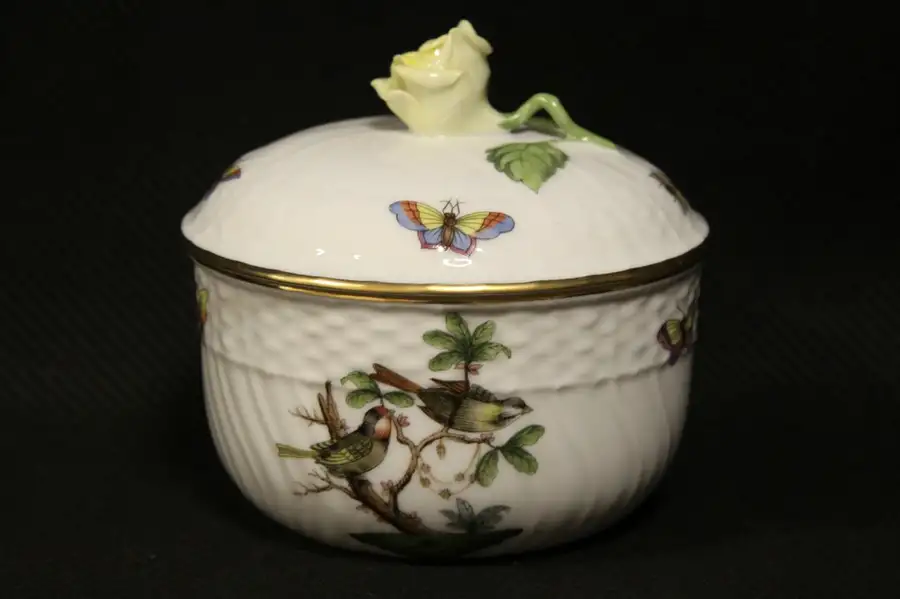 Main image of Herend Rothschild Bird Round Bowl & Cover
