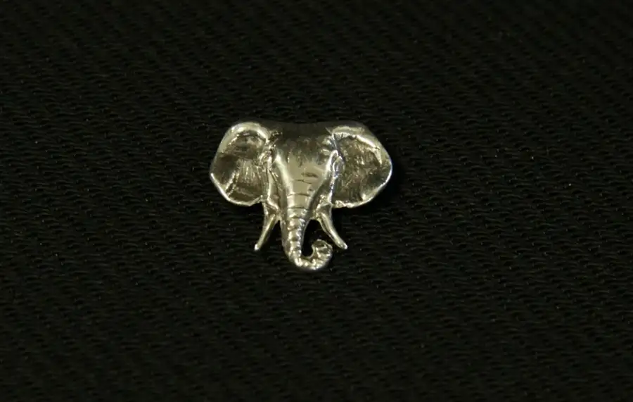 Main image of Sterling Silver Elephant Head Pin