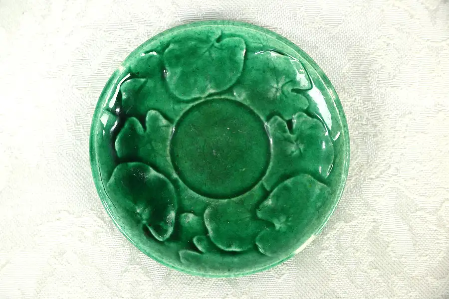 Main image of Majolica Leaf Design 3" Butter Chip