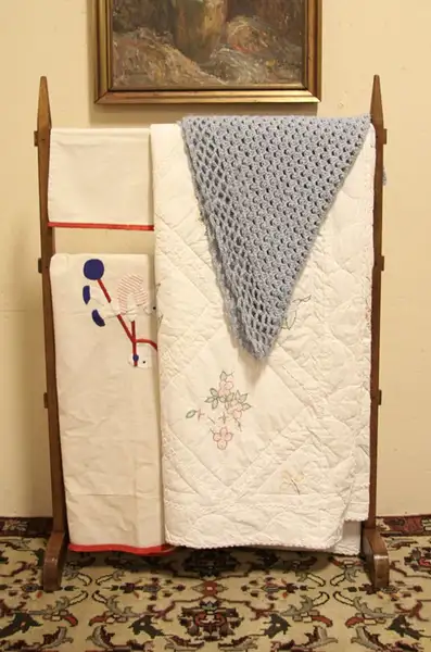 Main image of Country Pine Quilt Rack or Towel Rail