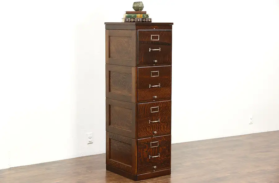 Main image of Shaw Walker Signed Quarter Sawn Oak 1915 Antique 4 Drawer File Cabinet 2