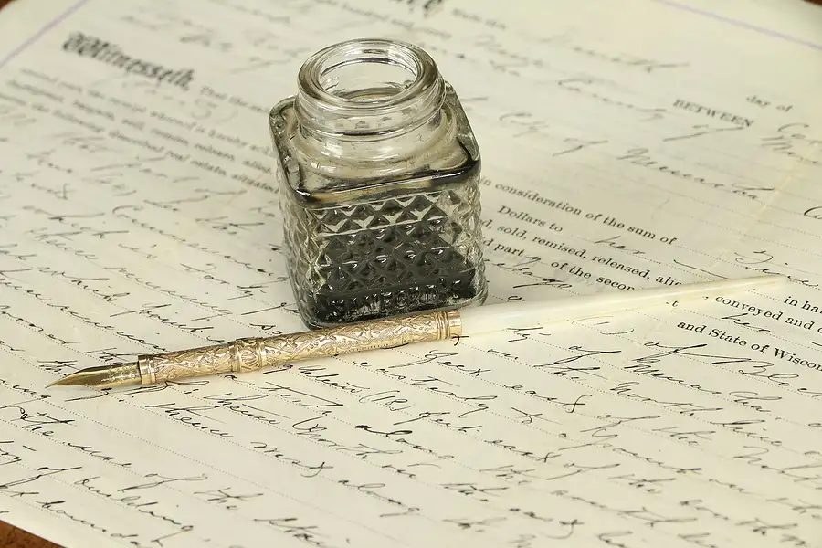 Main image of Victorian Antique Retractable Carved Pearl & Gold Ink Pen