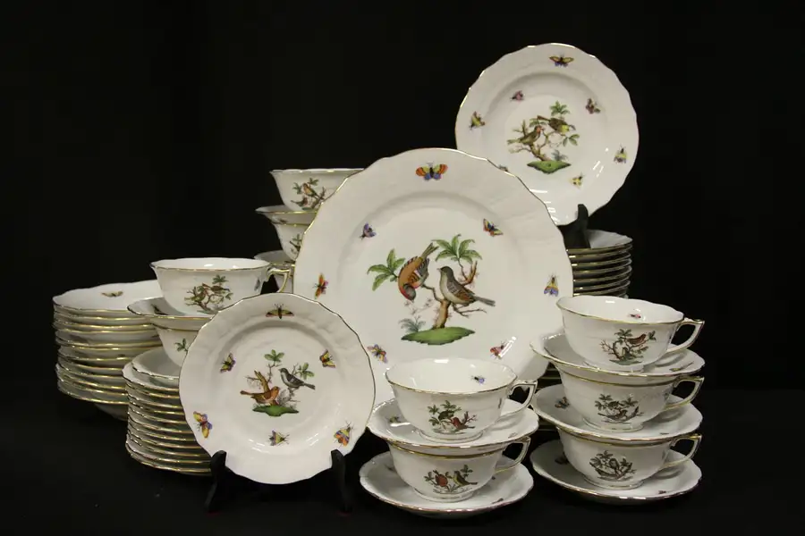 Main image of Herend Rothschild Bird China Set of Twelve 6 Pc. Place Settings